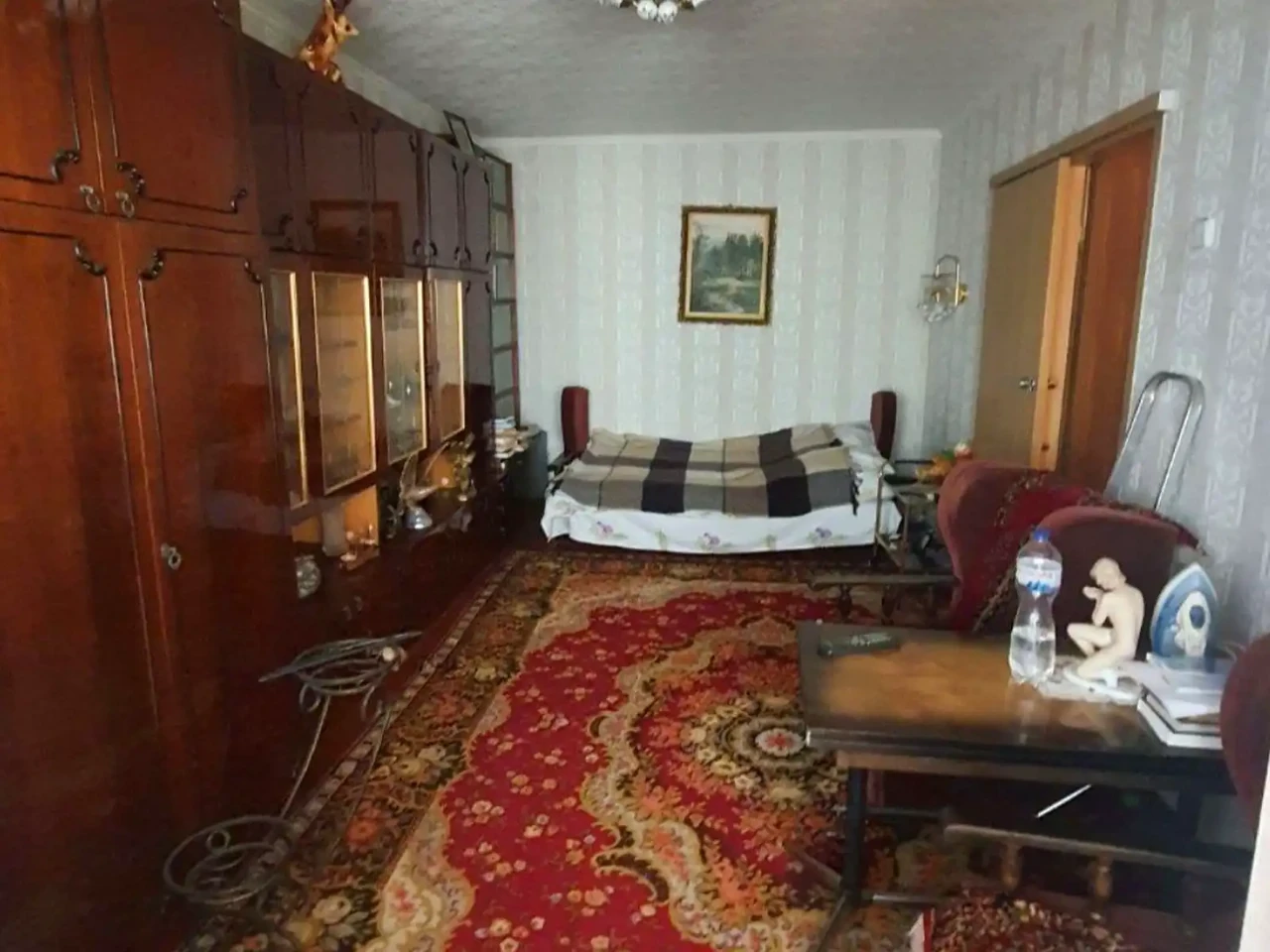 Sale of a 2-bedroom apartment 43.9 sq m, 6th floor.