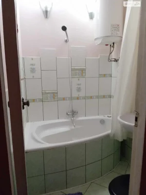 Довгострокова Оренда Квартири Кастелівка