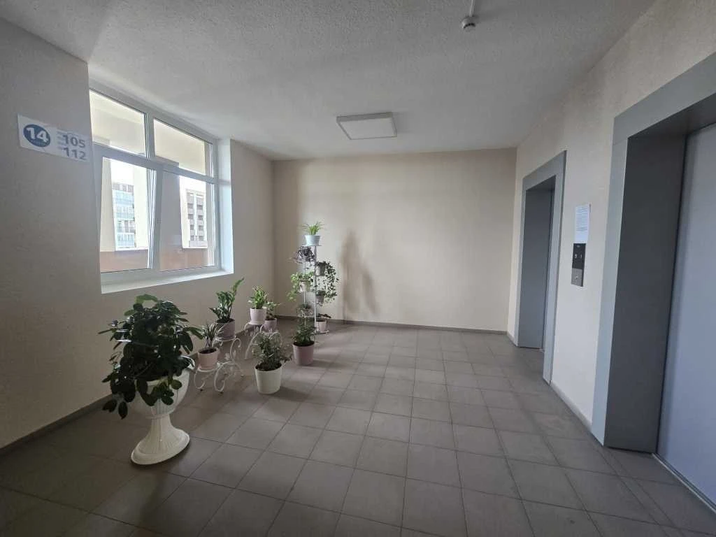Sale of a 2-room apartment 59 sq. m., Akademika Zabolotnogo st.