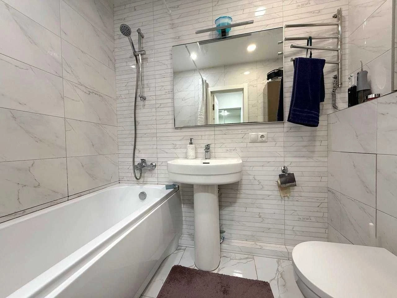 Продам 2к.кв/ 66,8м²/новий ремонт/ЖК «Місто Квітів»/Тіраспол