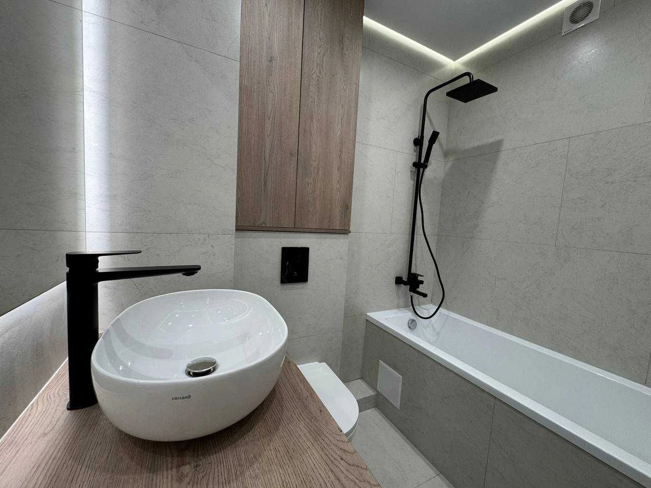 FOR SALE - Fully furnished 1 bedroom apartment / Central Park / Center