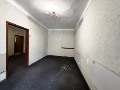 Продажа 2-комнатной квартиры, Центр, Парк Глобы