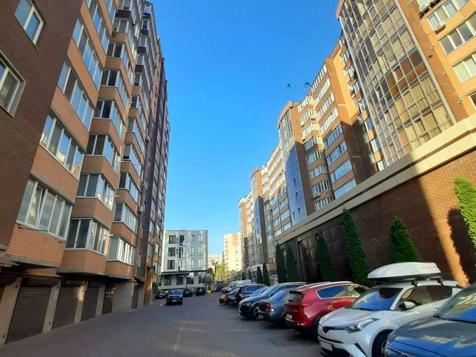 Apartment. Zhariachska St, Kamelnytskyi