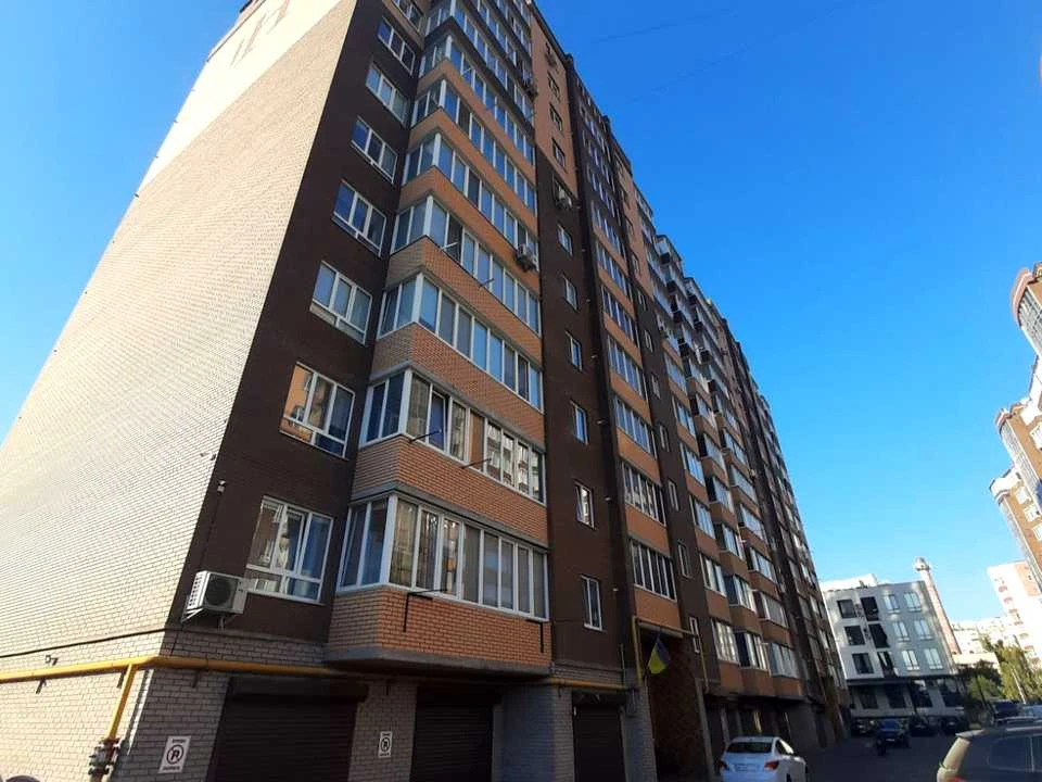 Apartment. Zhariachska St, Kamelnytskyi