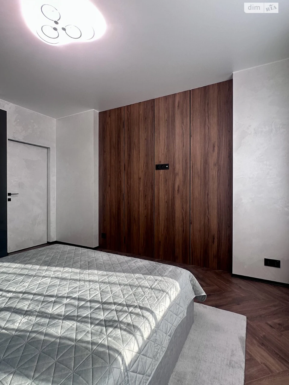 Apartment for Sale - Voskresenka