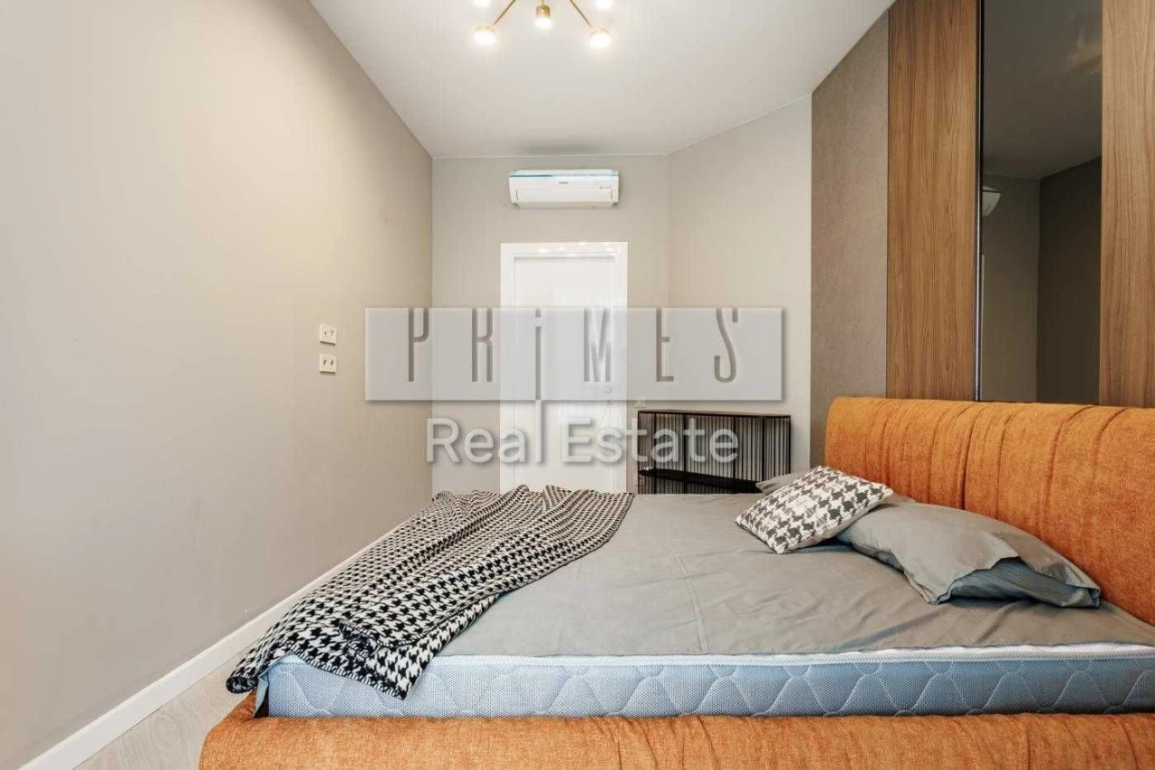 Sale of a 3-bedroom apartment in residential complex Busov Hill, Pecerск