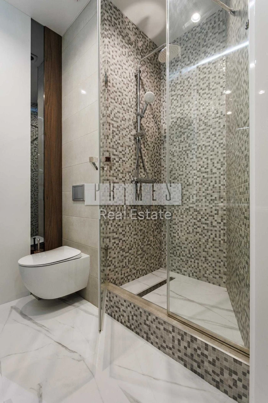 Sale of a 3-bedroom apartment in residential complex Busov Hill, Pecerск