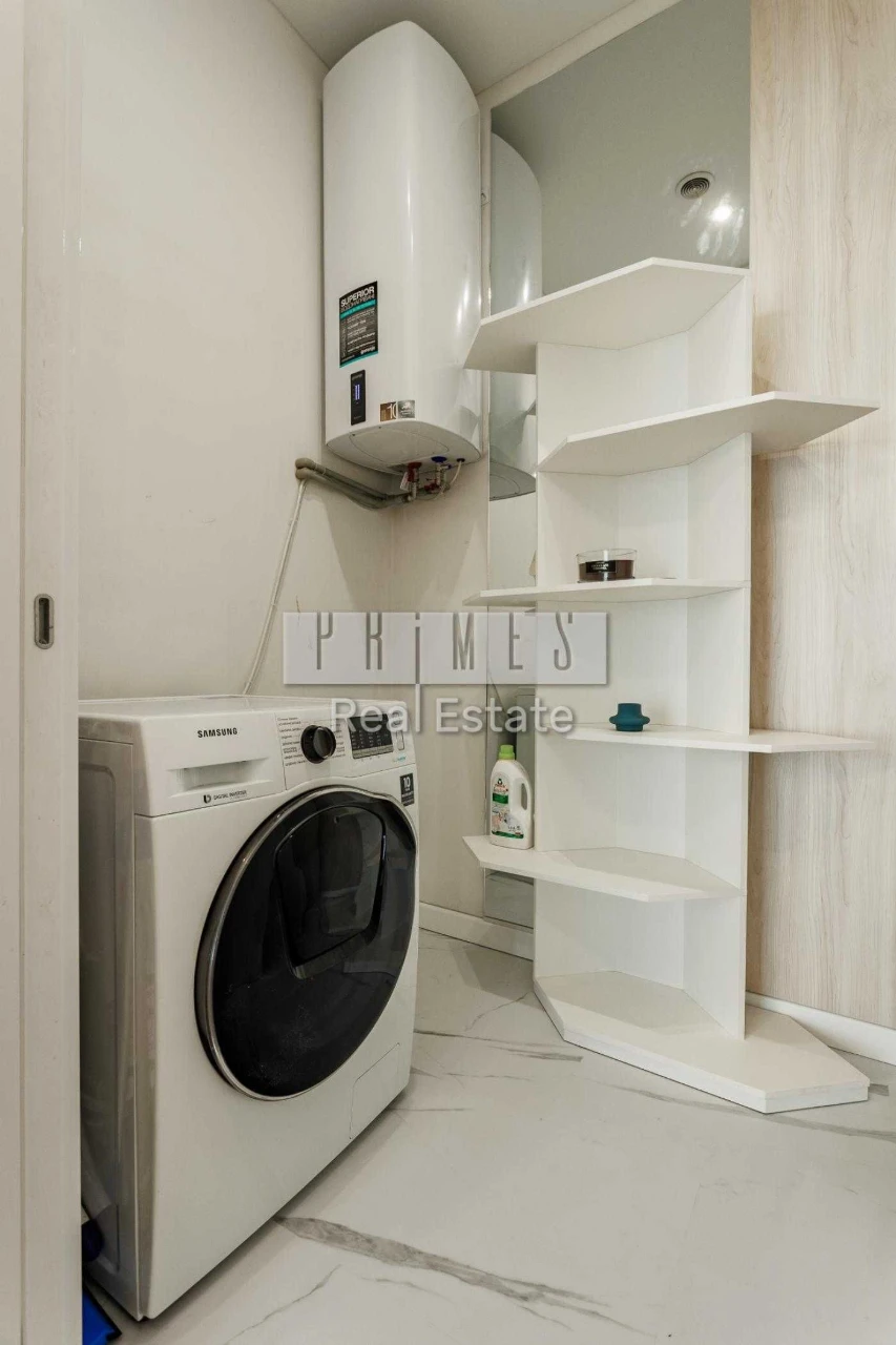 Sale of a 3-bedroom apartment in residential complex Busov Hill, Pecerск