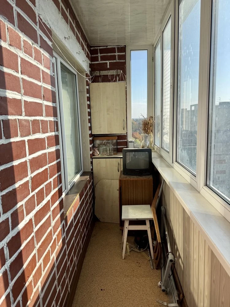 For Sale 2-room Apartment in Gradetsky