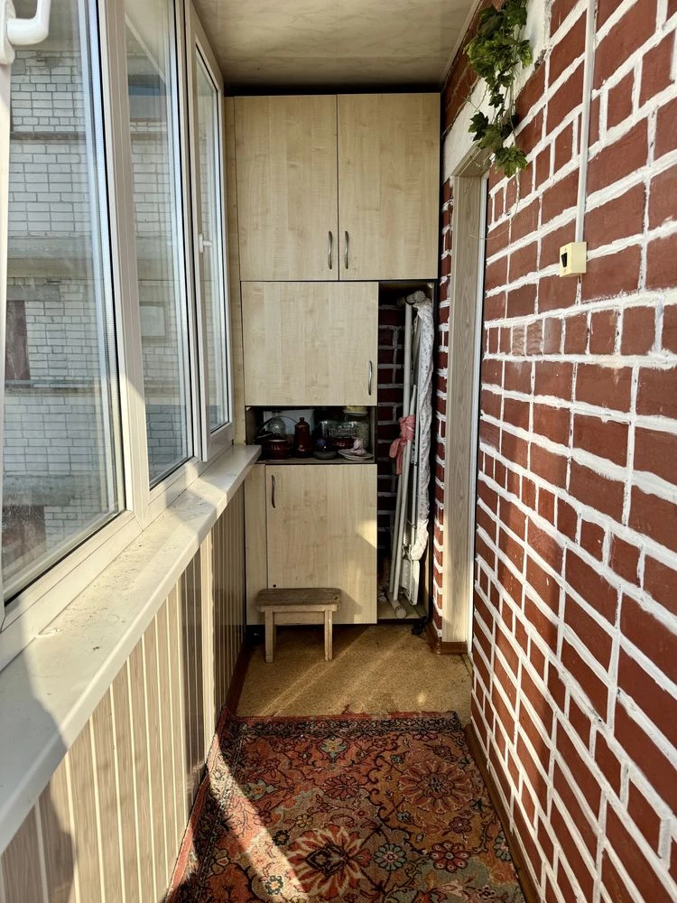 For Sale 2-room Apartment in Gradetsky
