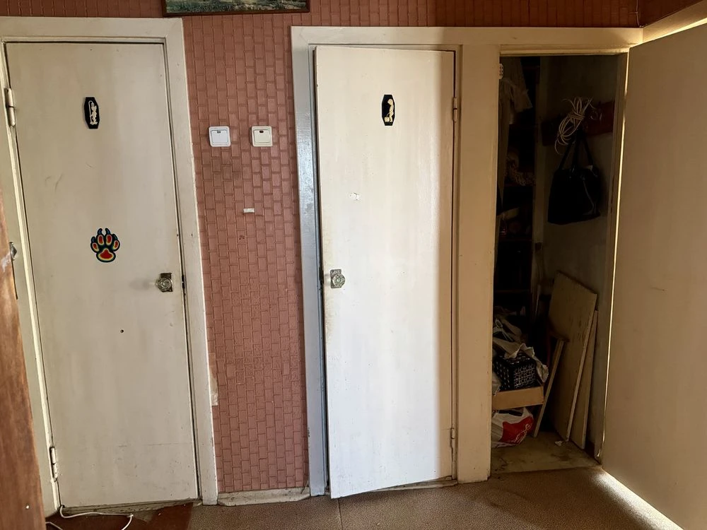 For Sale 2-room Apartment in Gradetsky