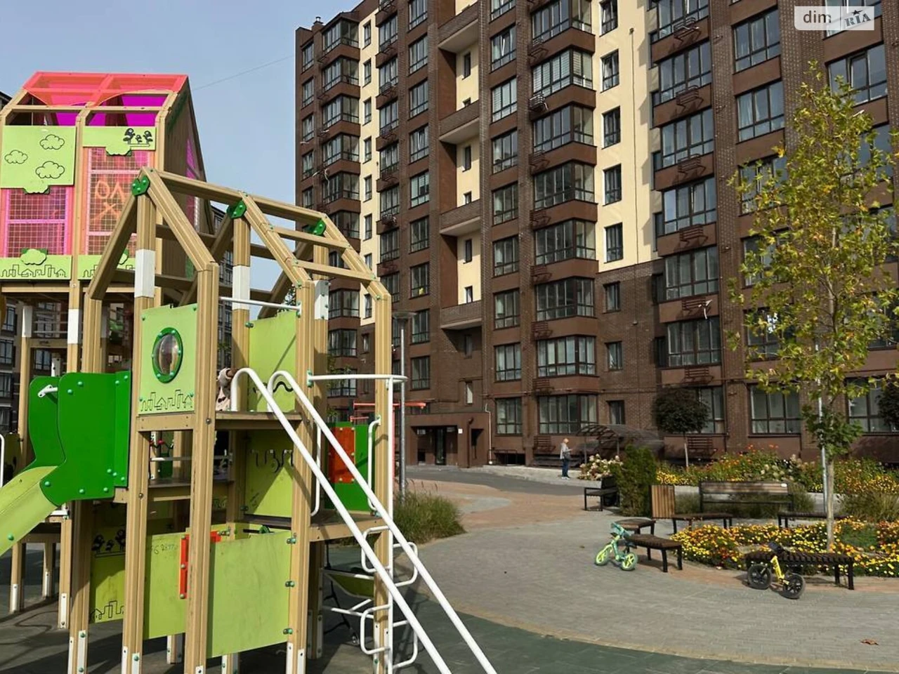 Apartment for Sale in Novosazvodsky