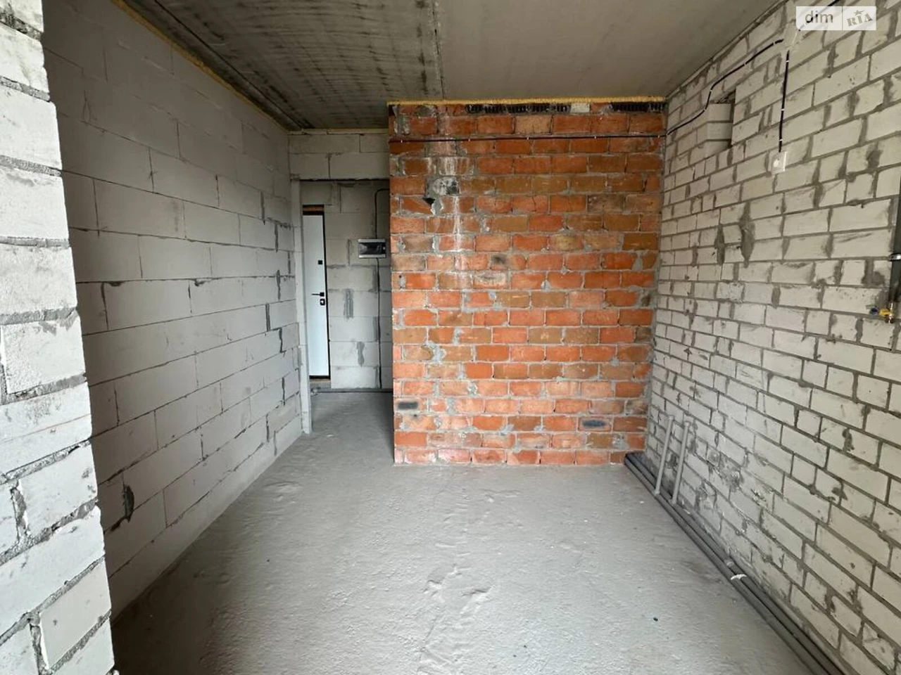 Apartment for Sale in Novosazvodsky
