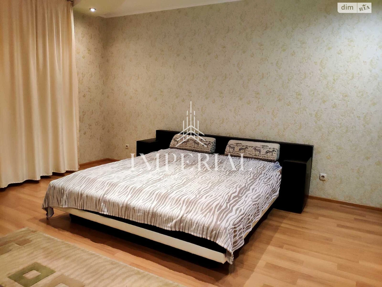 Long-Term Rental Apartment Podilsky