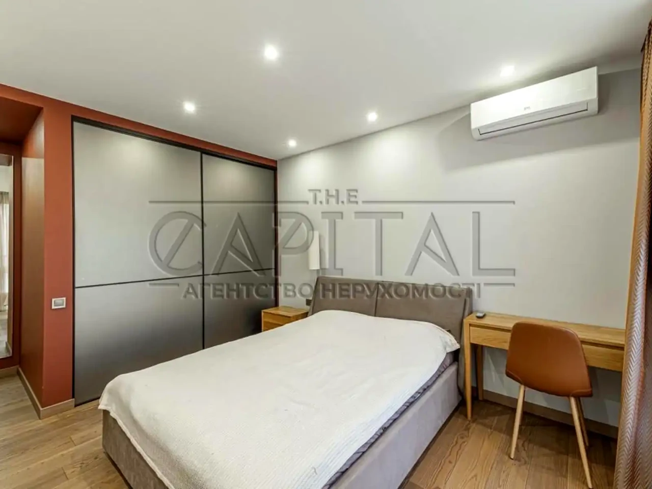 Оренда квартири 3-кімн. 96 м² 22/25 пов.
