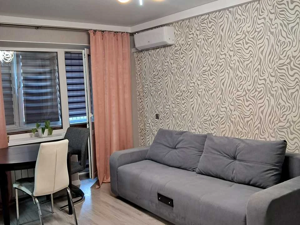 Apartment. Kharkiv Street