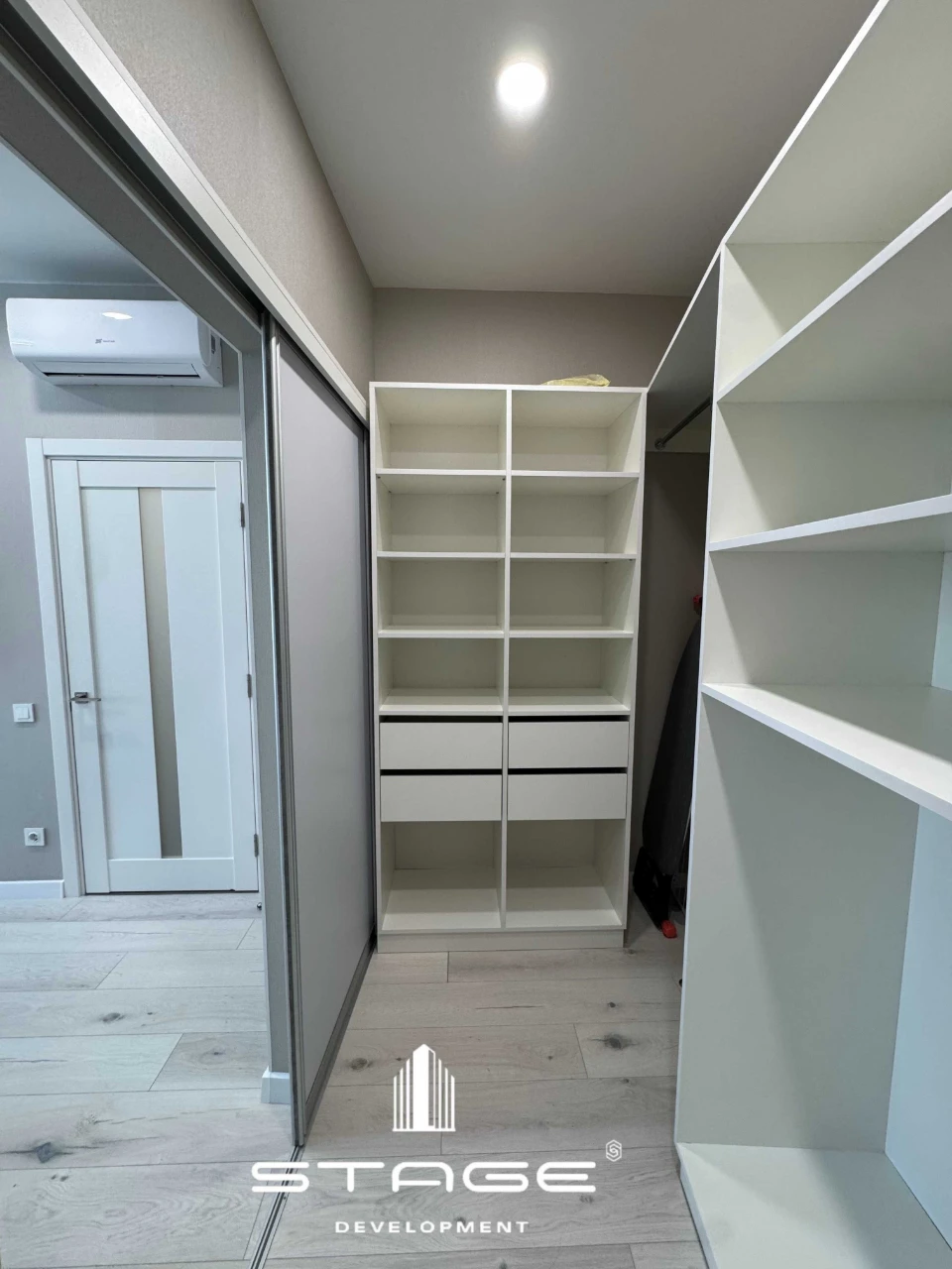 2к квартира с ремонтом Аркадия Кадорр на Каманина 43 32 27 4