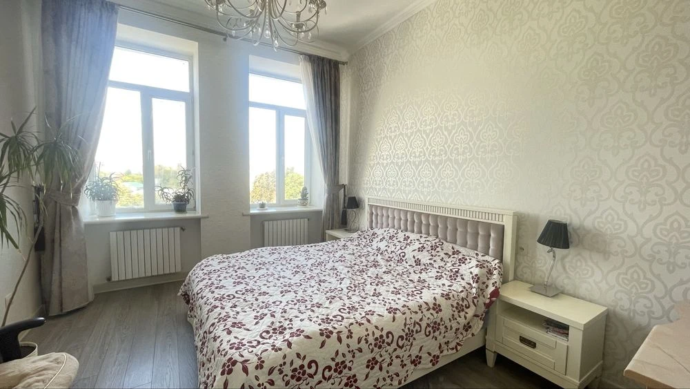 Sale of a 2-room apartment on Central Street with autonomous heating