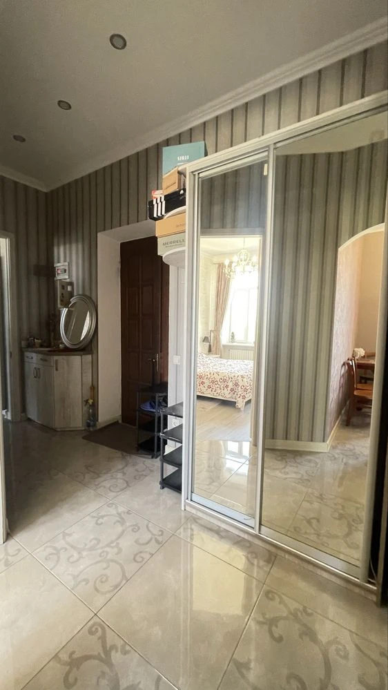 Sale of a 2-room apartment on Central Street with autonomous heating