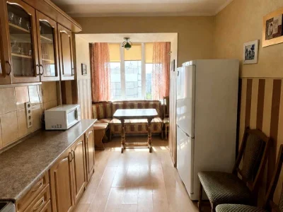 Apartment. Kyiv, Polyarna St., 8-E