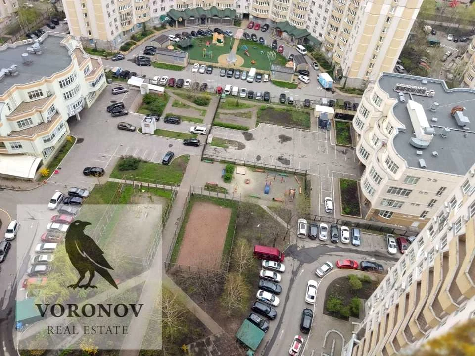 Квартира. Київ, Дніпровська набережна вул.