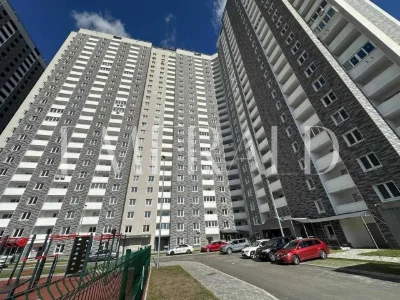 Apartment for Sale: 54.3 sq m, renovated, Desnyansky Residence