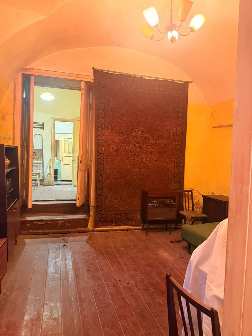 3 room apartment on Gretskaya/Rishcheleskaya with a yard