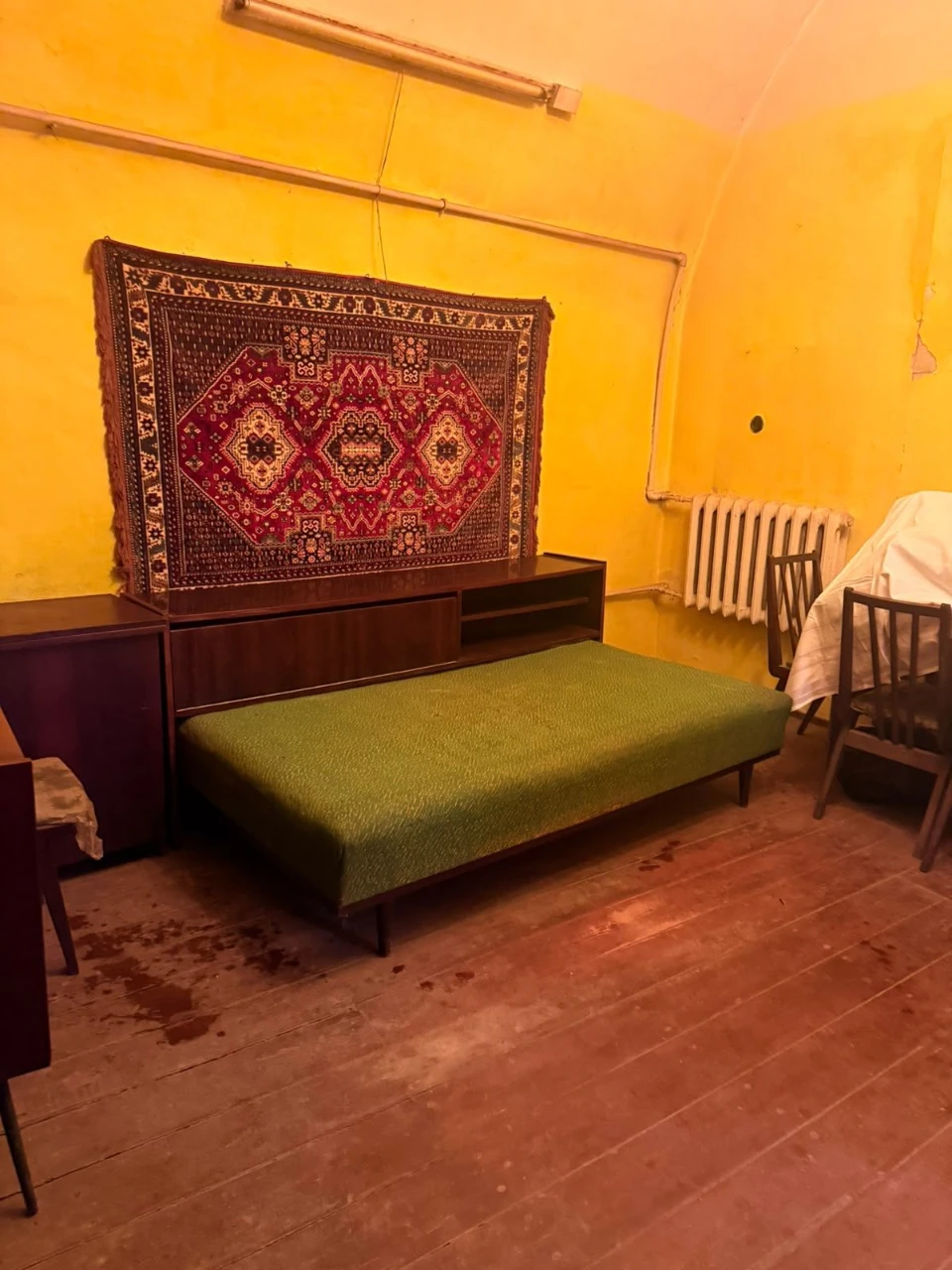 3 room apartment on Gretskaya/Rishcheleskaya with a yard