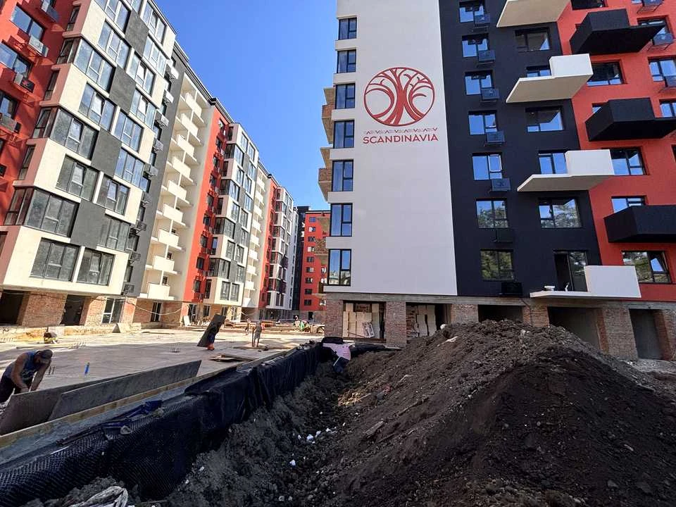 Apartment. Ivano-Frankivsk, Stepan Bandery St.