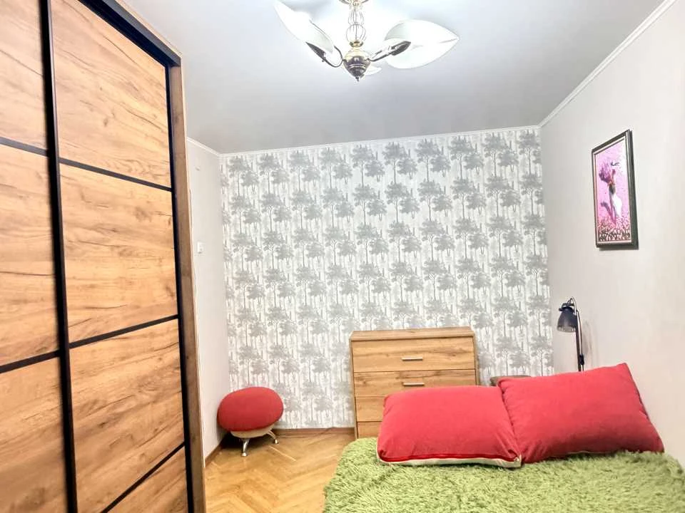 Apartment. Ushinskogo st.