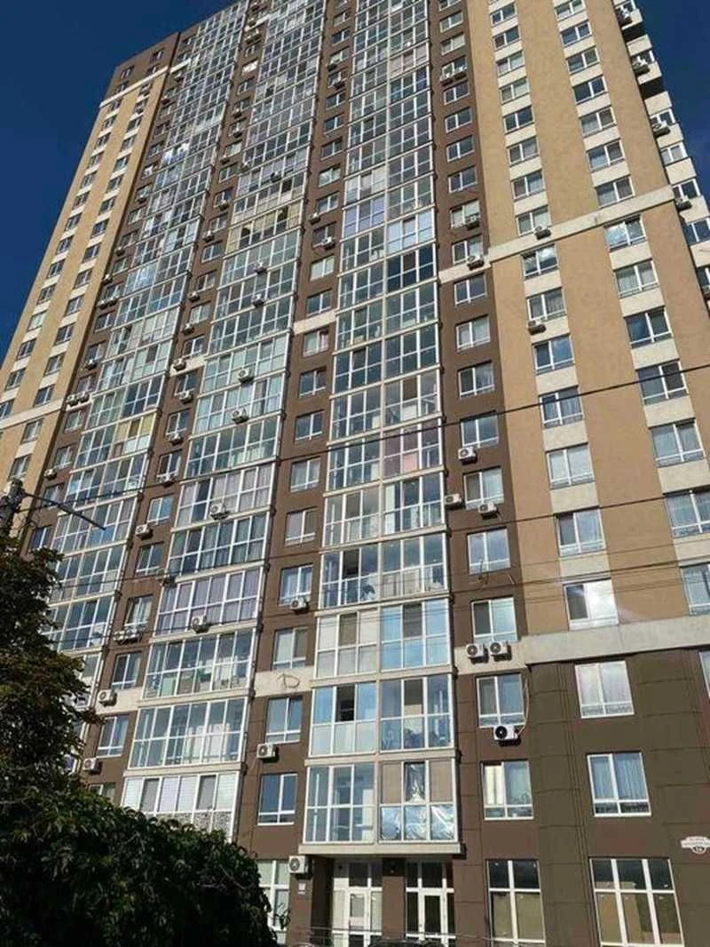 Apartment for Sale in Dniprovsky Residence