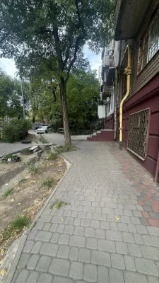 Sale of a 1-room apartment in the city center, Patriyotichna/Dmytra Dontsova street