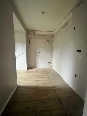 Sale of a 4-bedroom apartment
