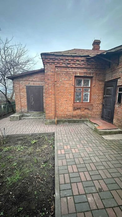 Будинок Дубово!Хороший стан велика ділянка є всі зручності!4