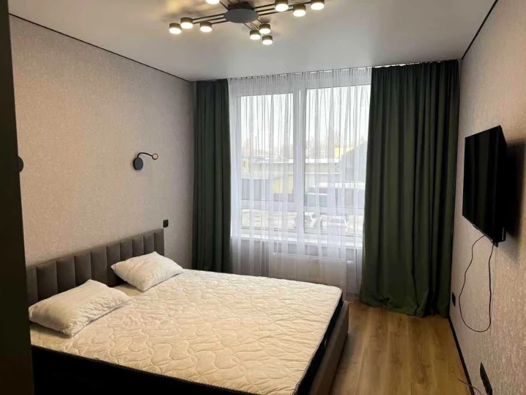 Apartment. Kyiv, Dniprovska Naborozhna Street
