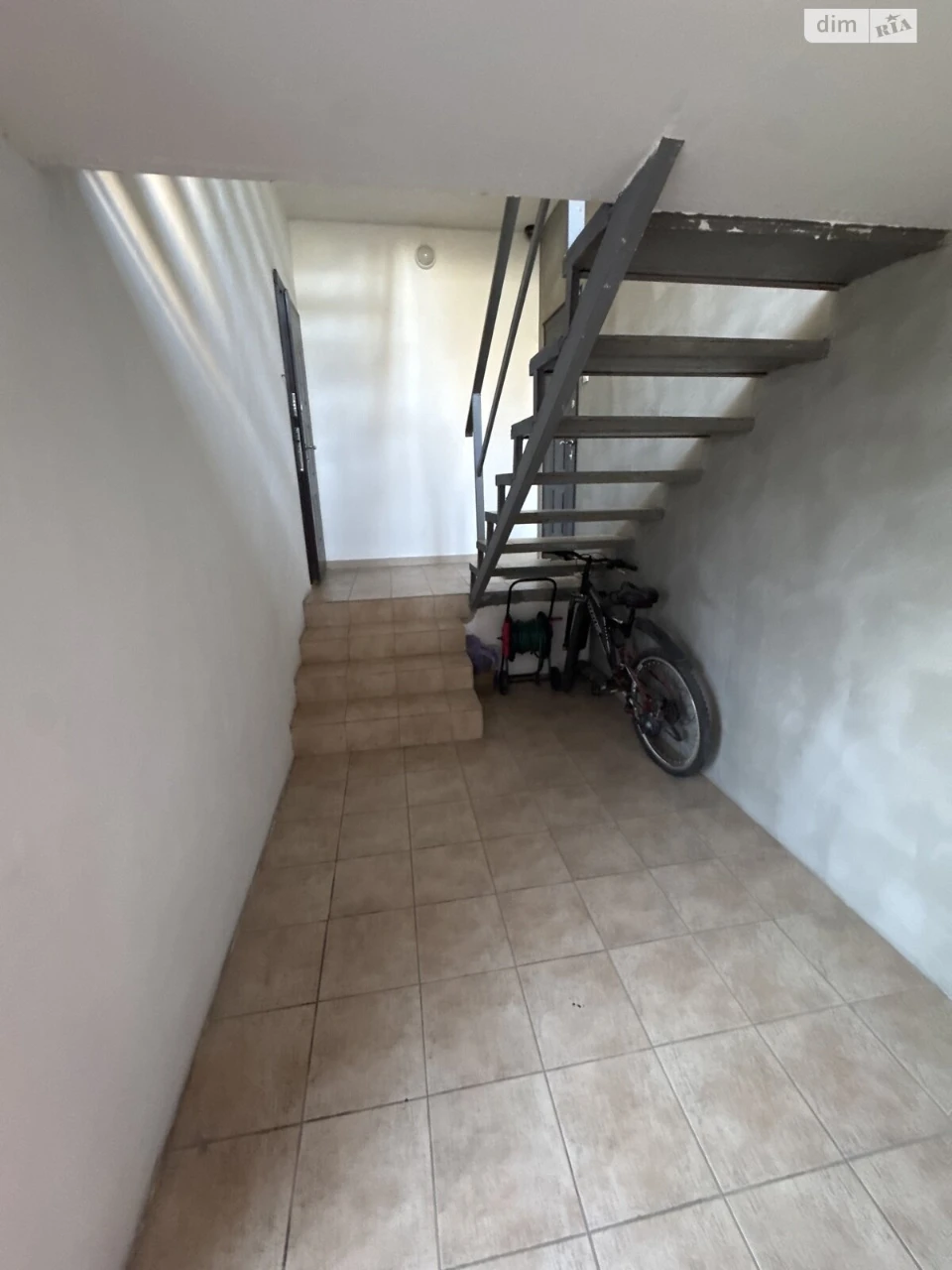 Apartment for Sale - Zamostyan