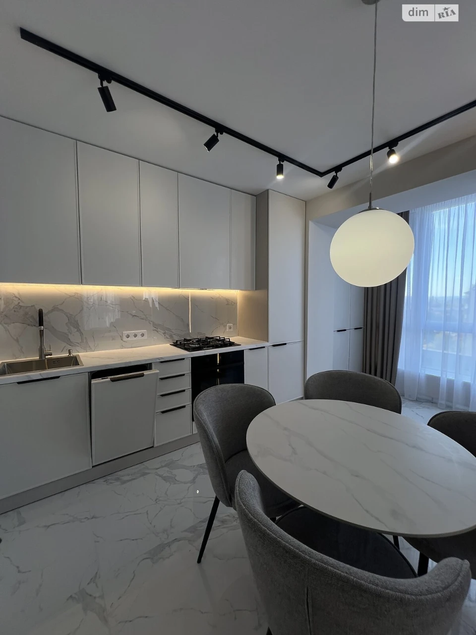 Apartment for Sale: Княгинин