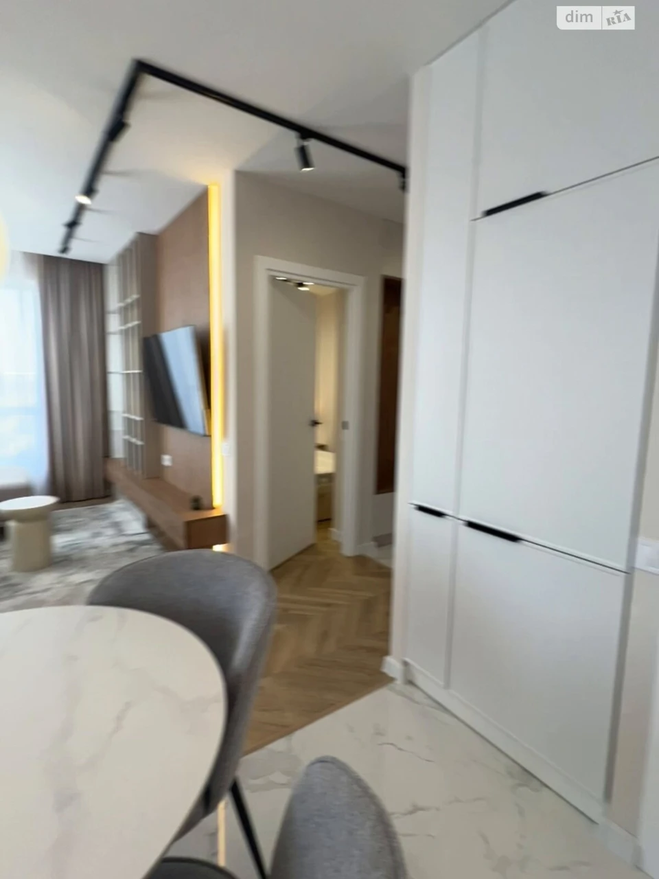 Apartment for Sale: Княгинин