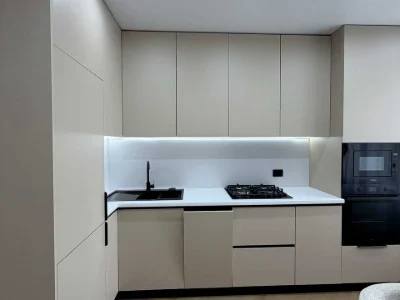 Apartment. Ivano-Frankivsk, Vysochana st.