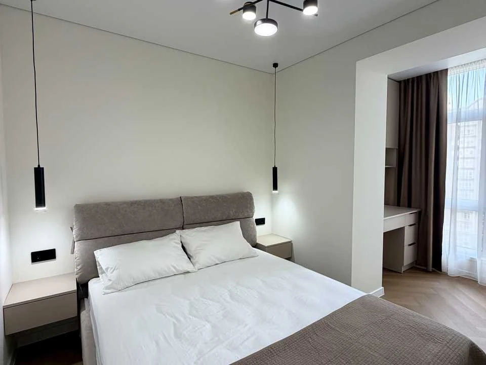 Apartment. Ivano-Frankivsk, Vysochana st.