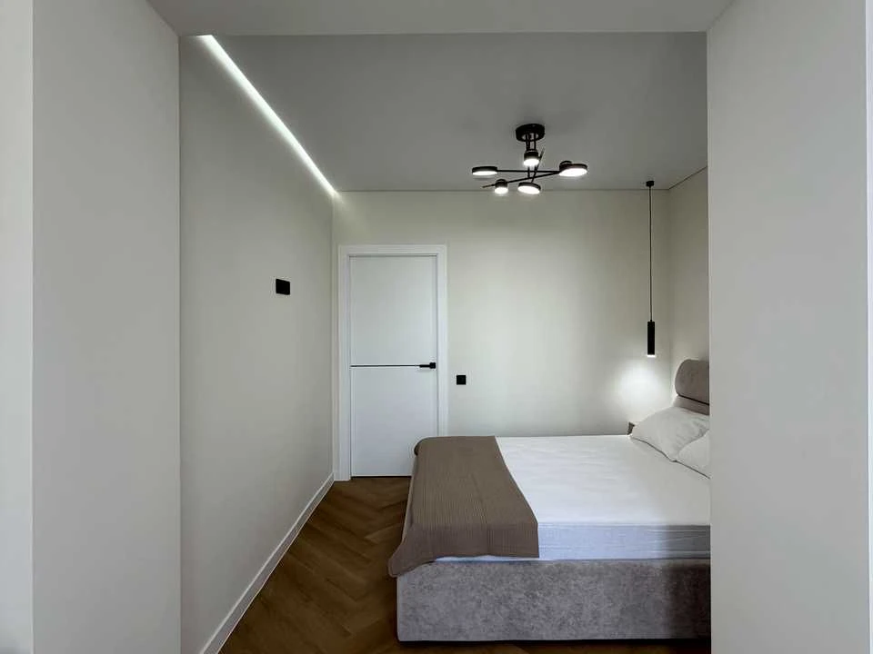 Apartment. Ivano-Frankivsk, Vysochana st.