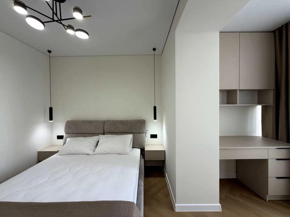 Apartment. Ivano-Frankivsk, Vysochana st.