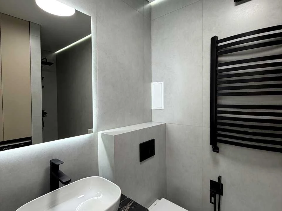 Apartment. Ivano-Frankivsk, Vysochana st.