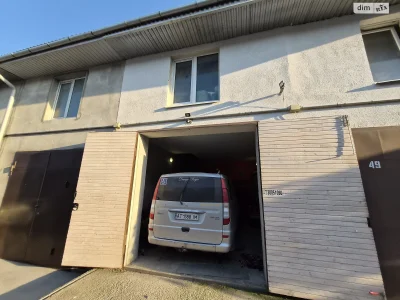 Продаж Місце в гаражному кооперативі Канада