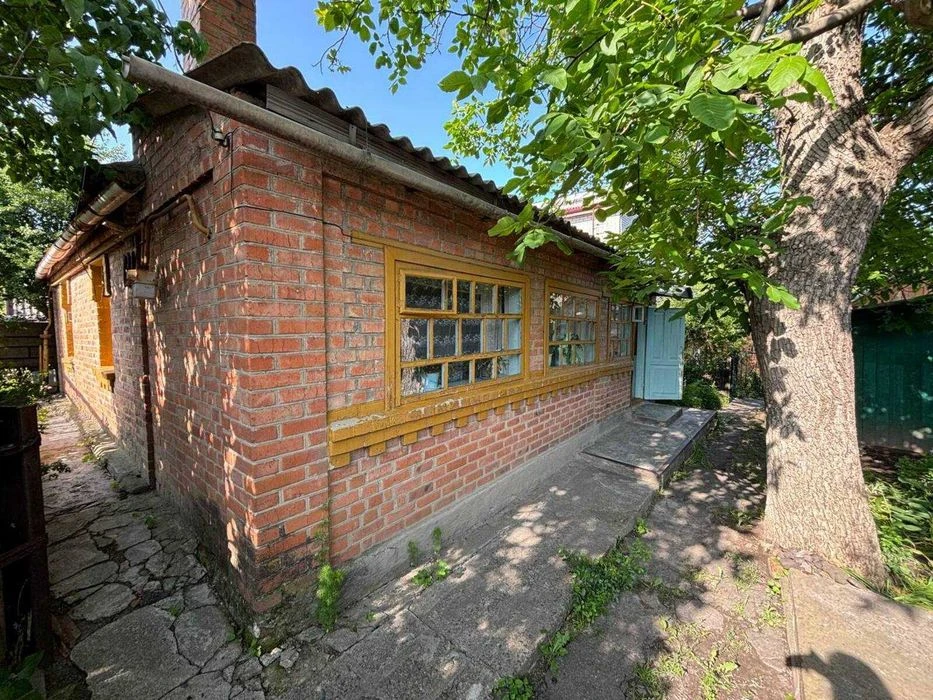Sale of a 2-room part of a house on Ivan Bohun Street