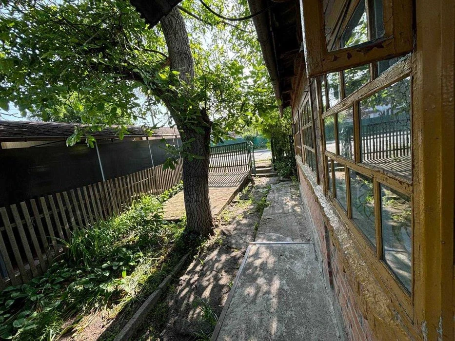 Sale of a 2-room part of a house on Ivan Bohun Street