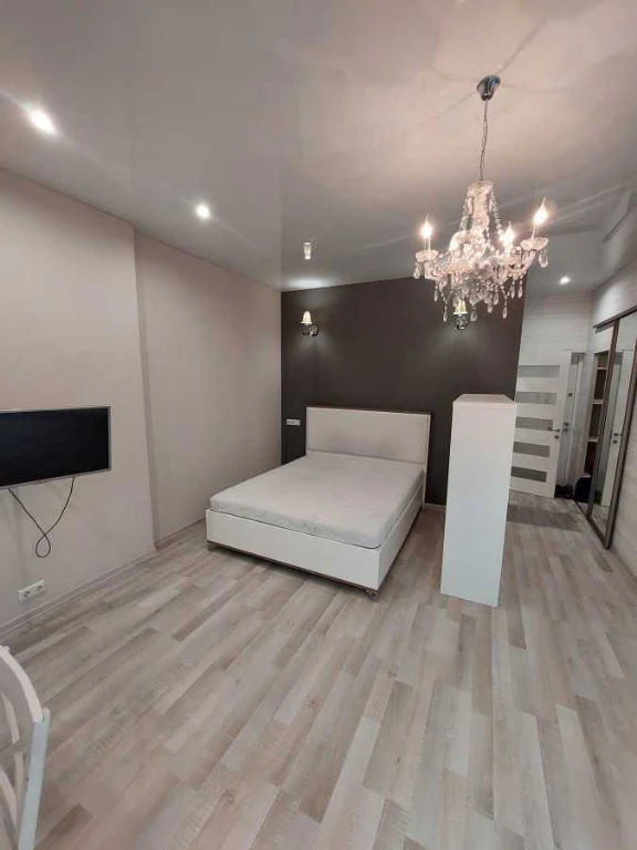 Аренда 1-комнатной квартиры 47 м², Жилянская ул., 118