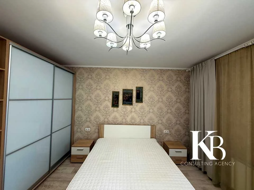 Apartment. Dnipro, Hetmanska Street