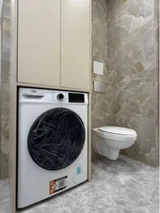 Продається 2-кімнатна квартира в ЖК "Чотири Сезони" біля парку