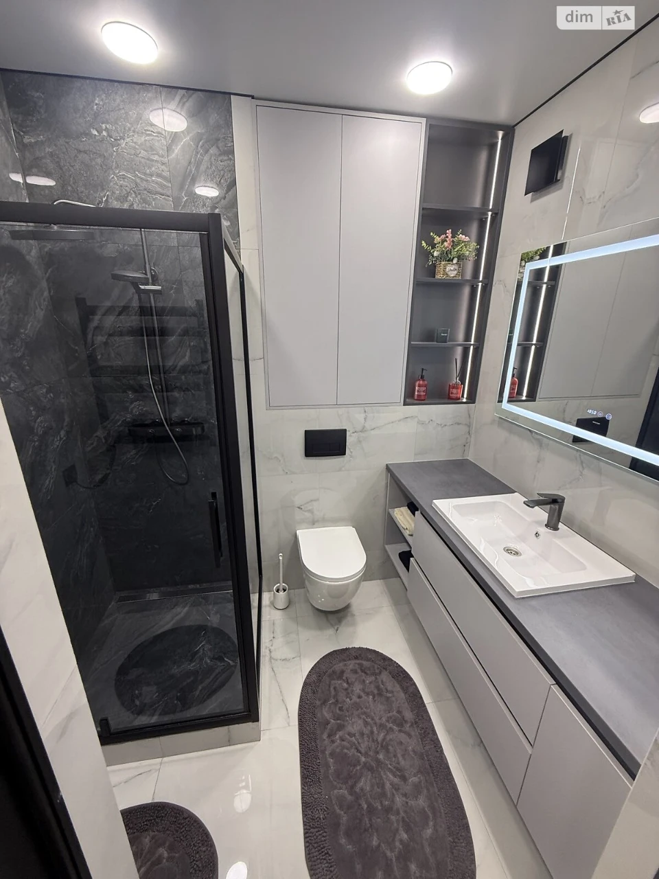 Apartment for Sale in Kumбари